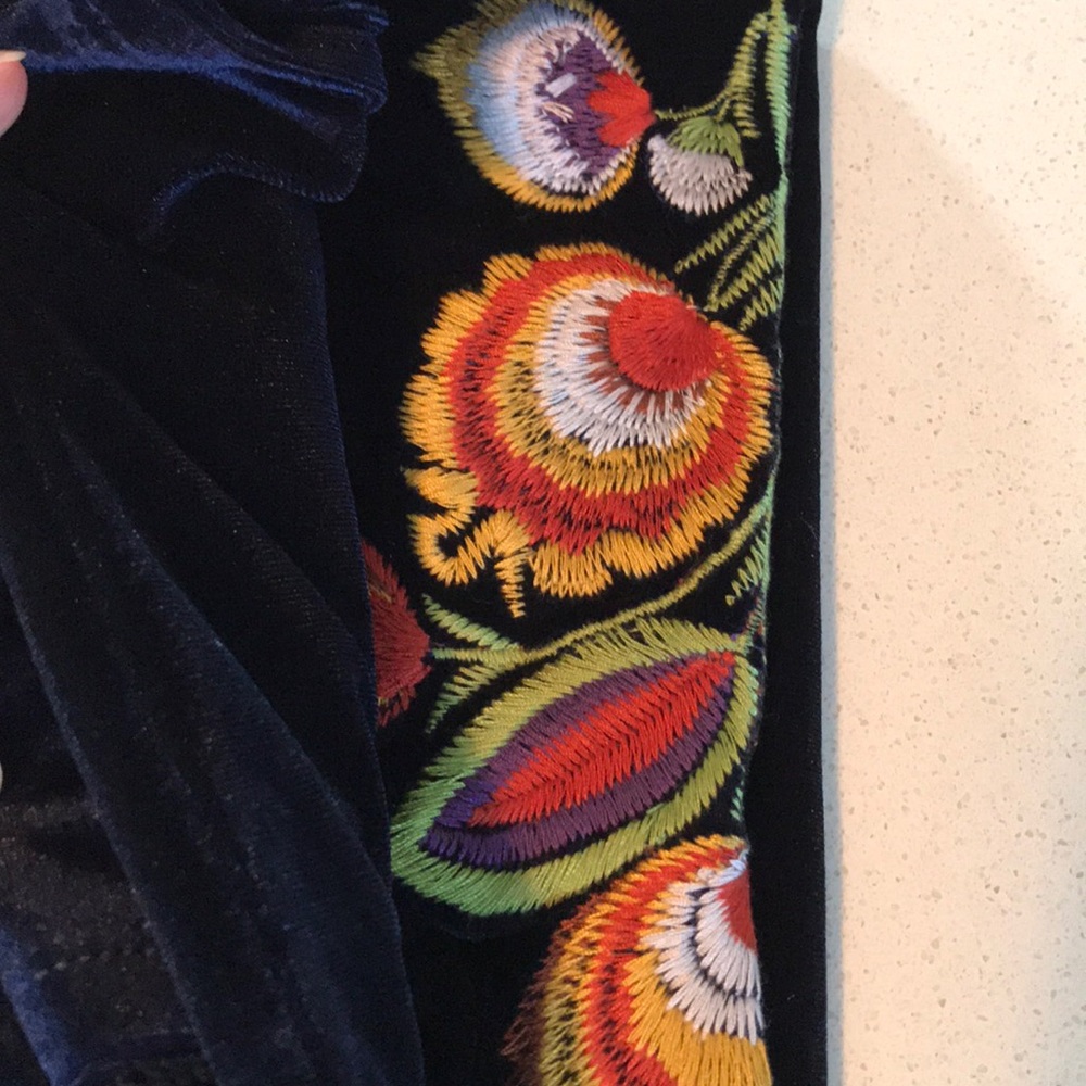 ‼️LAST DAY‼️ NWT~ Blue Velvet Kimono Cardigan - Picture 3 of 4